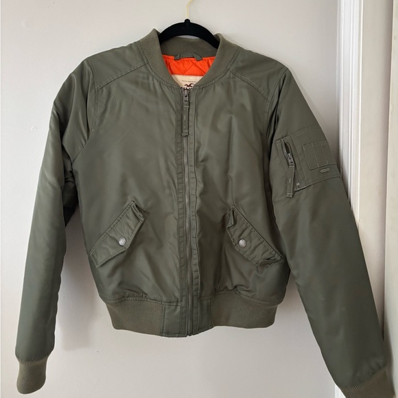 Hollister Jackets & Blazers - Trendy Hollister Green Bomber Jacket